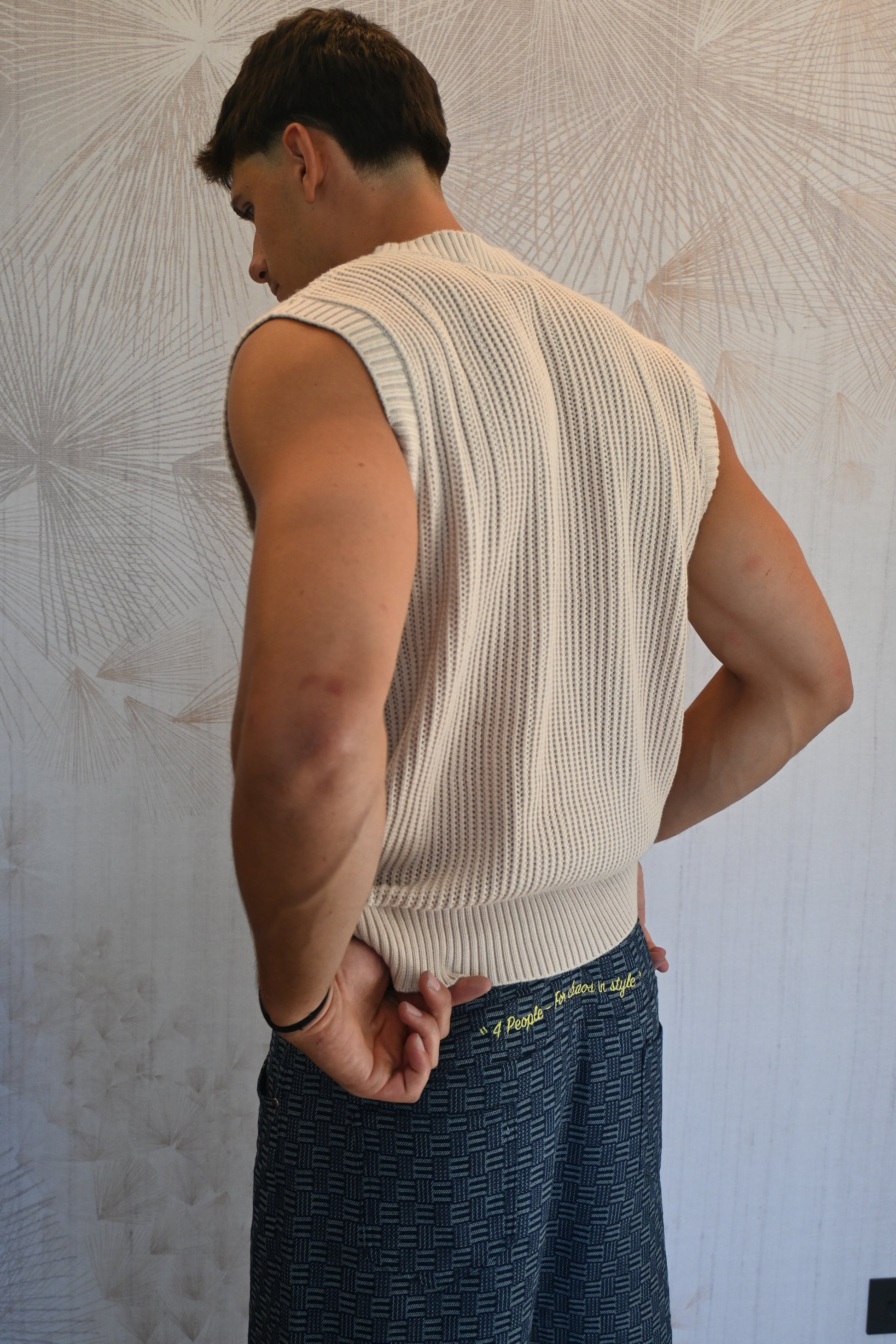 Canottiera in maglia senza maniche